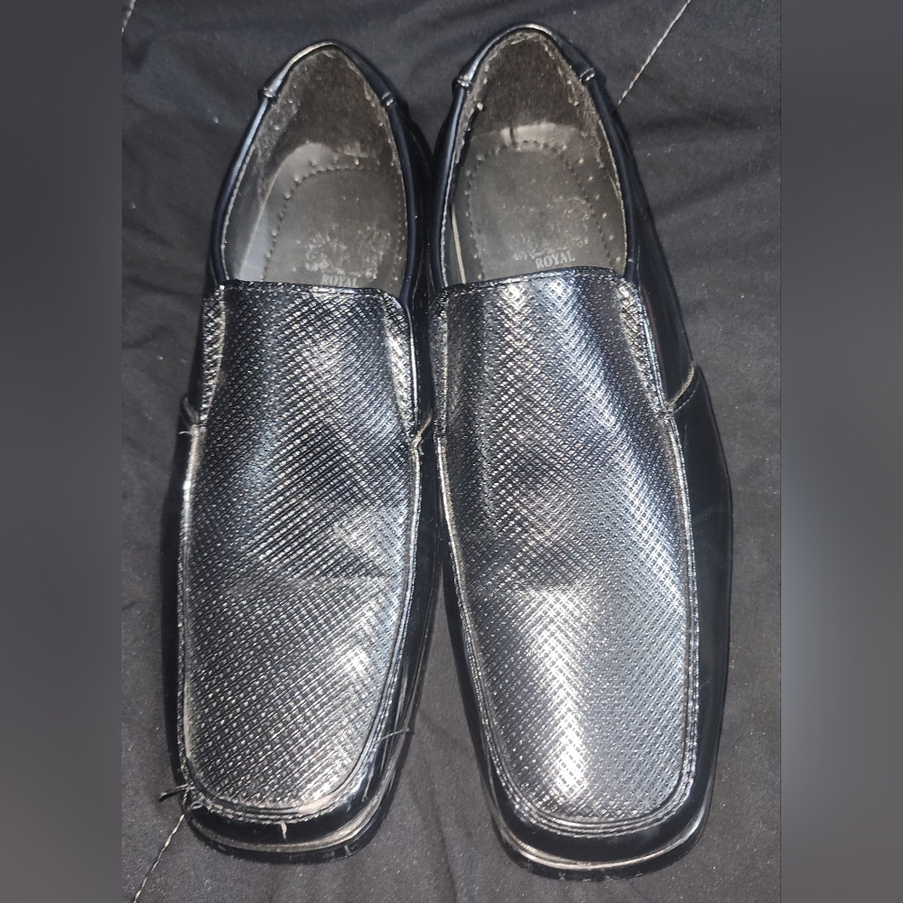 Boys Dress Shoes (size 6)